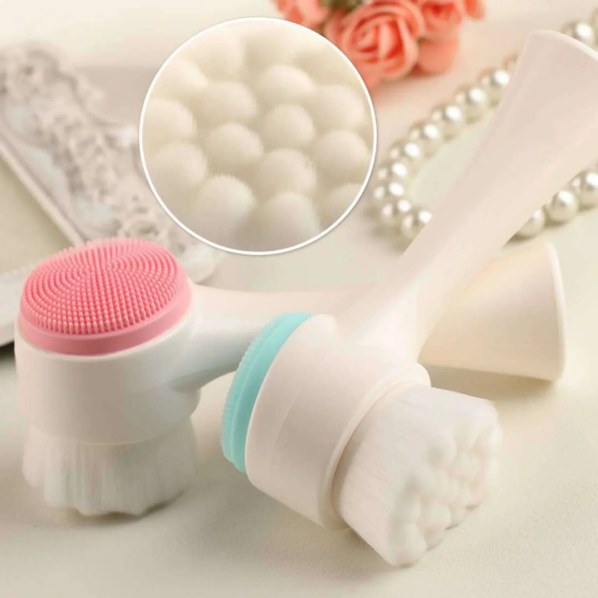 Double-Sided Silicone Facial Cleansing Brush – Exfoliating Face Brush for Blackhead Removal and Pore Cleaning