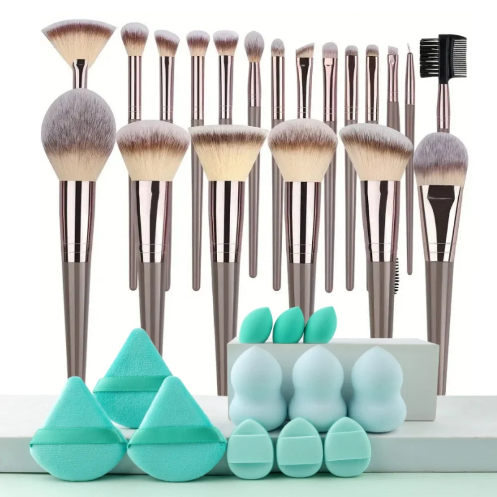 Professional Makeup Brush Set – Soft Fluffy Foundation, Eyeshadow, Concealer, Blending & Kabuki Brushes | Beauty Tools for Women